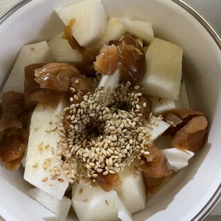 長芋と梅の胡麻和え